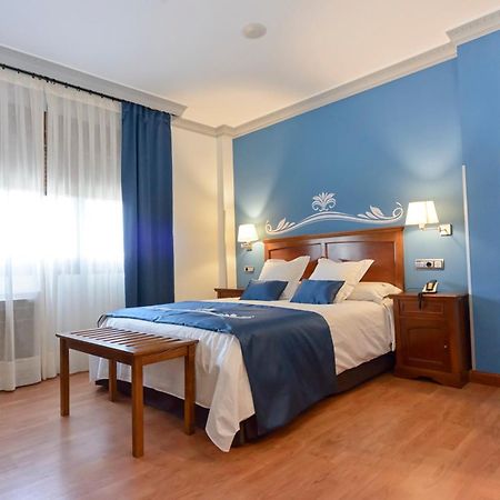 Hotel La Barrosa Abejar Exterior photo