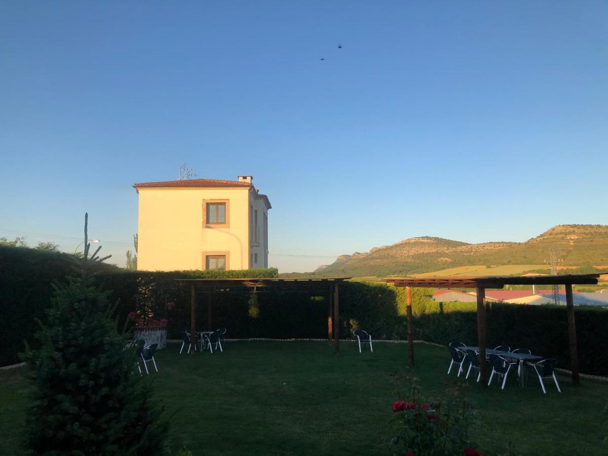 Hotel La Barrosa Abejar Exterior photo
